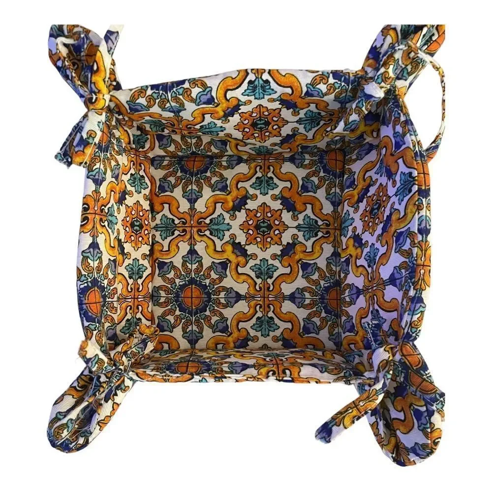 ‎ITALIAN DESIGN FABRIC BREAD/FRUIT HOLDER